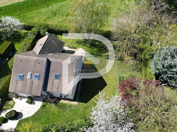 Vente                                                      Maison
                        
                     8 pièces                      218 m2                     à Villennes-sur-Seine