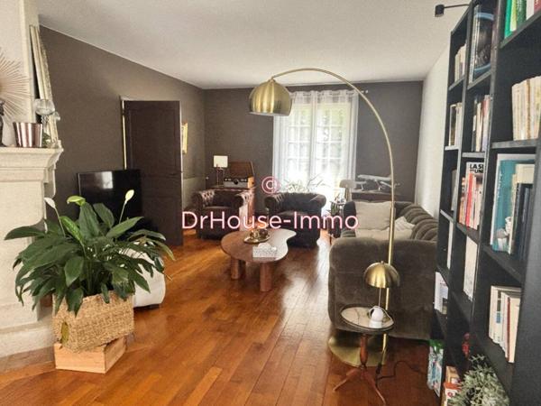 Maison à louer 6 pièces de 163 m²