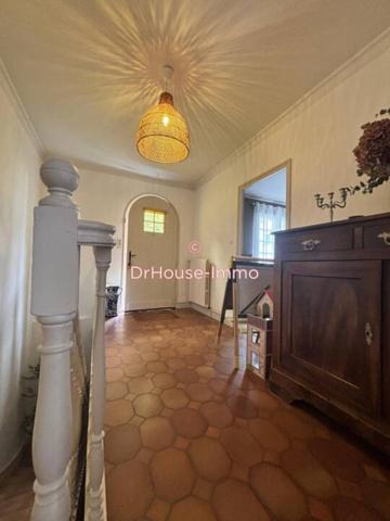 Maison à louer 6 pièces de 163 m²