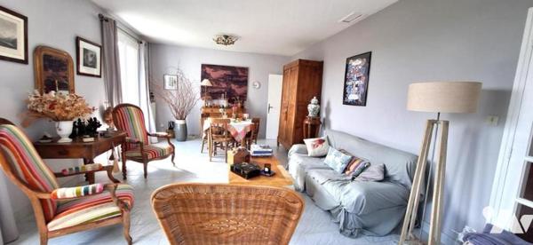 VIC-FEZENSAC villa 158m² environ à deux pas des écoles et commerces