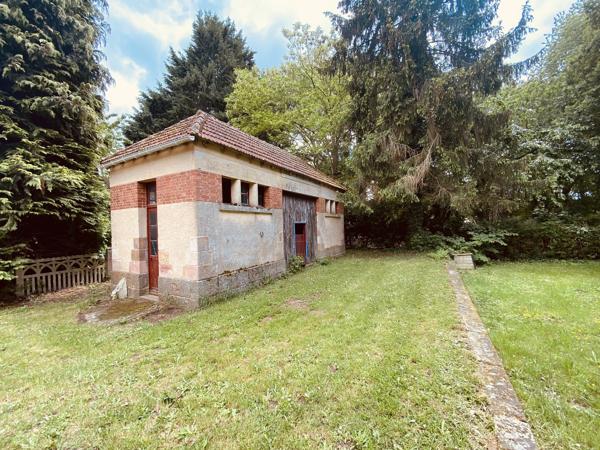 Ancienne gare habitable de suite 158 900 € H.A.I.*