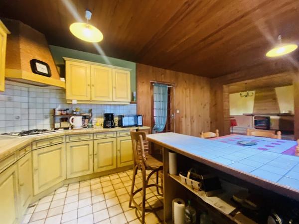Ancienne gare habitable de suite 158 900 € H.A.I.*