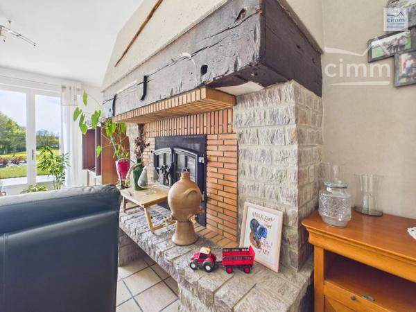 Cimm Immobilier Bréal-sous-Montfort vous présente cette longère entièrement rénovée.