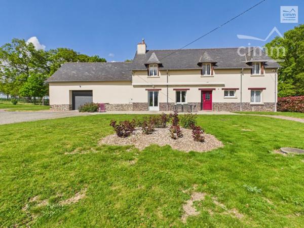 Cimm Immobilier Bréal-sous-Montfort vous présente cette longère entièrement rénovée.