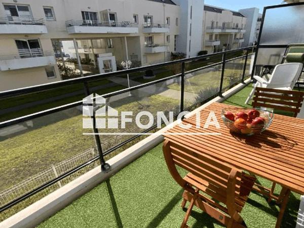 Location Appartement meublé 2 pièces 40.1 m² - RUE DE LA SOLE La Rochelle 17000