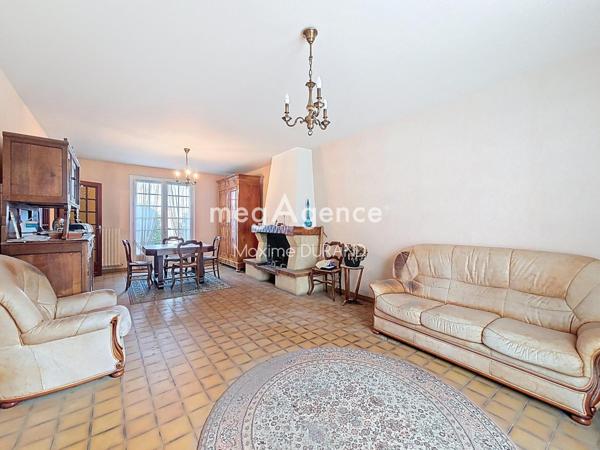 Maison à LA ROMAGNE, 49740 - 4 pièces 102m²