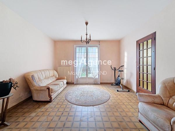 Maison à LA ROMAGNE, 49740 - 4 pièces 102m²