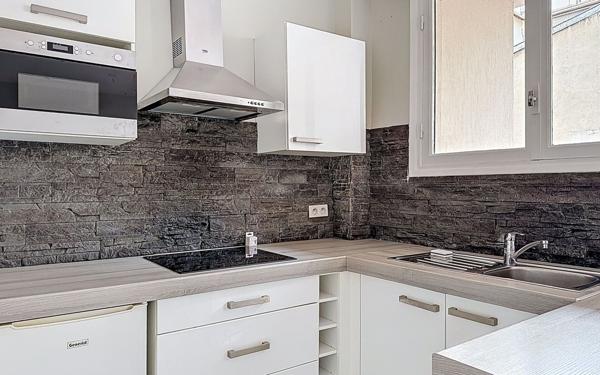 Appartement à louer    1 pièce • 35,90 m2 Nice