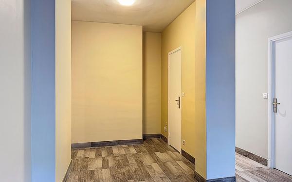 Appartement à louer    1 pièce • 35,90 m2 Nice