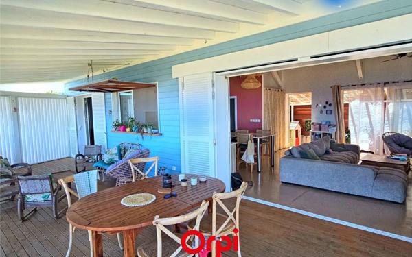 Maison à vendre    5 pièces • 143,40 m2 Saint-Leu