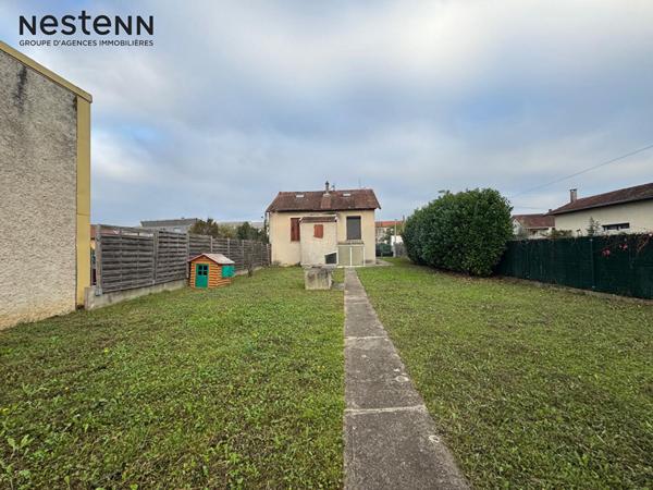 Terrain Constructible Vaulx En Velin 400 m2 - Secteur Pont des Planches