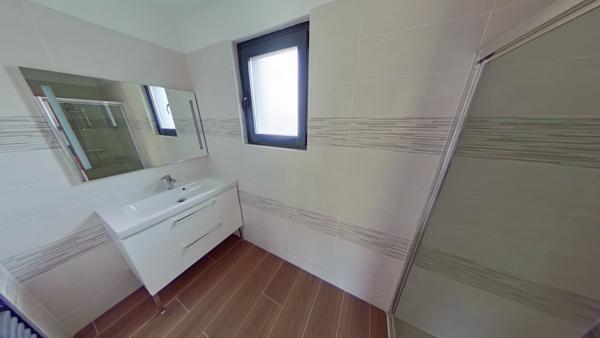 Maison Talence  Saint-Genès 5 pièce(s) 113m2 avec jardin et parkings