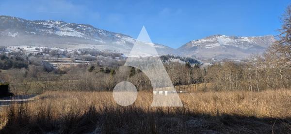 Terrain 907 m2