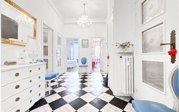 Appartement à vendre    3 pièces • 91,56 m2 Nice