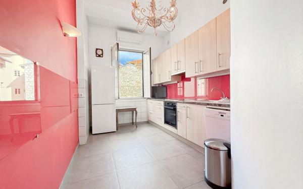 Appartement à vendre    3 pièces • 91,56 m2 Nice