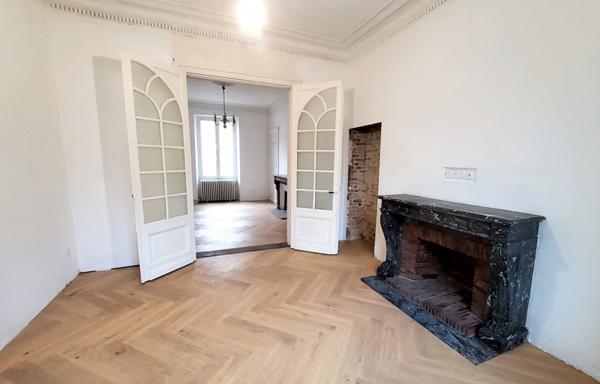 Maison de maître de 240 m² à rénover – Plein centre de Chemillé