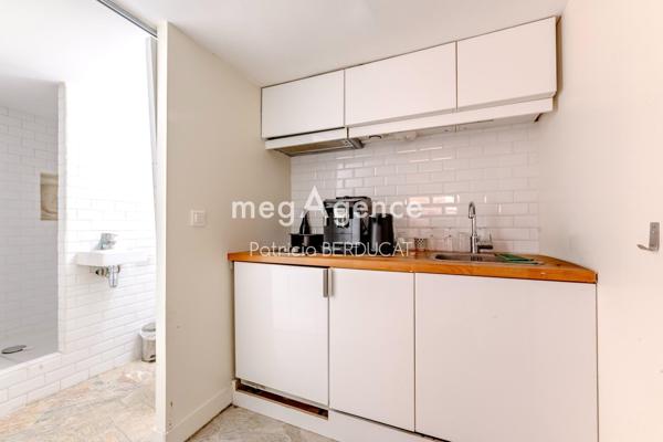 Local Commercial à MONTREUIL, 93100 - 2 pièces 35m²