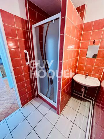 AU CENTRE DE LONGJUMEAU - APPARTEMENT T2