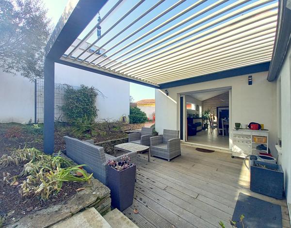 Maison ancienne rénovée - Saint Julien De Concelles - 3 chambres- 120m²