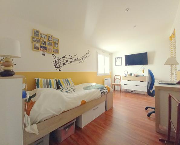 Maison ancienne rénovée - Saint Julien De Concelles - 3 chambres- 120m²