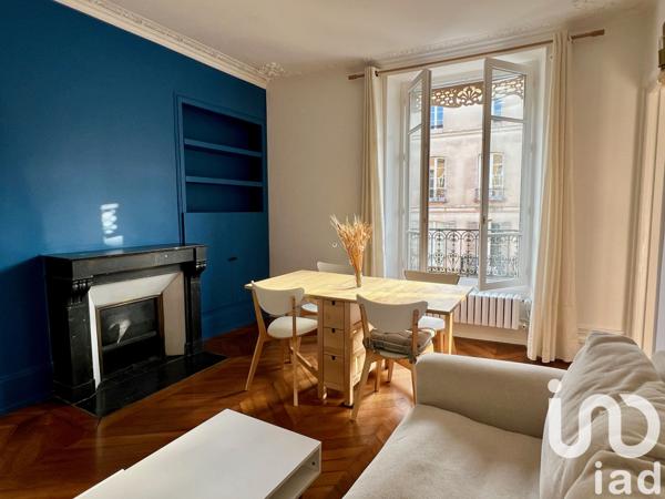 Location appartement 3 pièces 53 m² Versailles