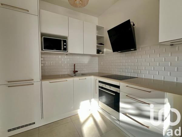 Location appartement 3 pièces 53 m² Versailles