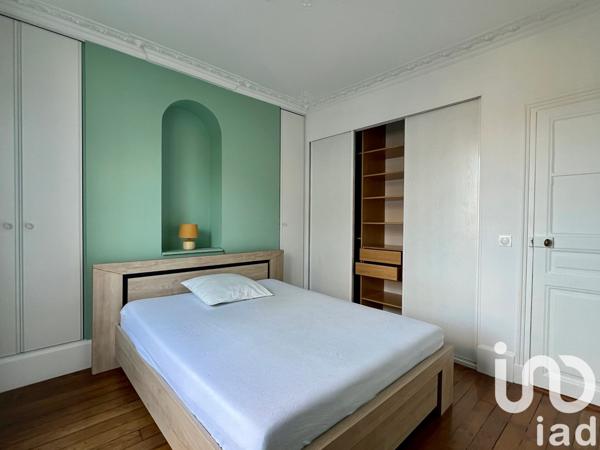 Location appartement 3 pièces 53 m² Versailles