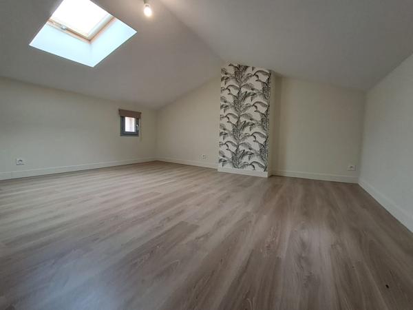 ALBI EST- Grande maison ancienne rénovée avec 4 chambres