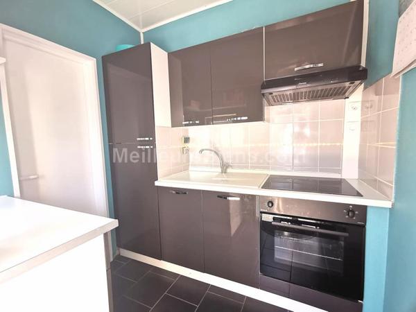 Maison Hautmont Rénovée 2 chambres Jardin Parking