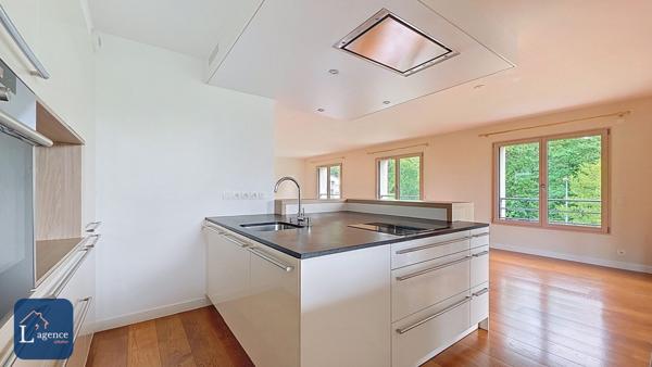 Villa-Appartement de standing, Résidence H2OME, Sous-plex, Double terrasse, Garage et place de parking Divonne-les-Bains 01220