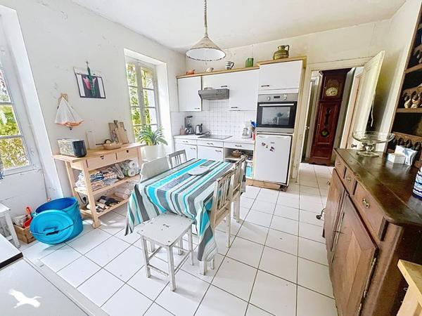 Maison 628 200 € Crozon 10 p 127 m² DPE F