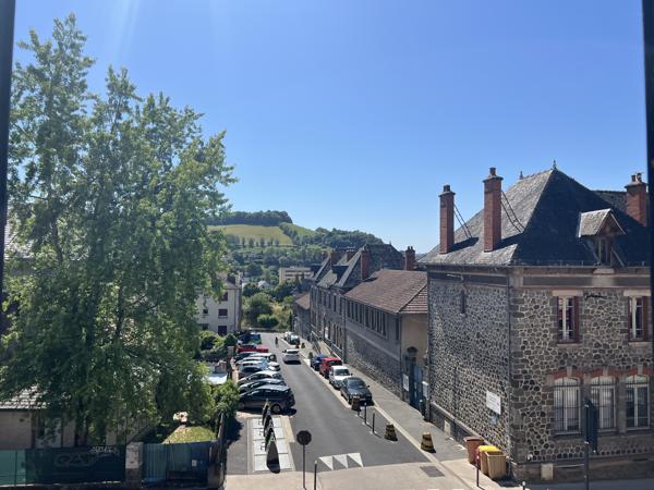 MAISON 7 pièces AURILLAC (15000) avec charmes ancien
