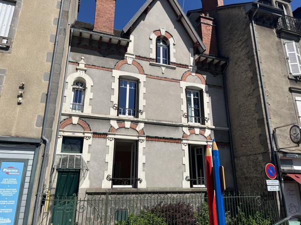 MAISON 7 pièces AURILLAC (15000) avec charmes ancien