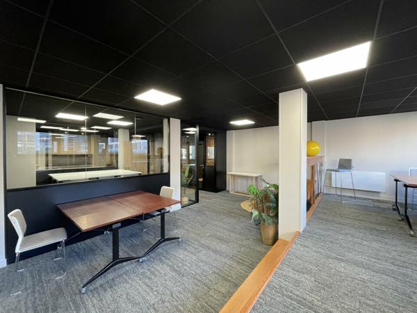 À LOUER – BUREAUX ÉQUIPÉS – LE HAVRE LES HALLES – 129 m²