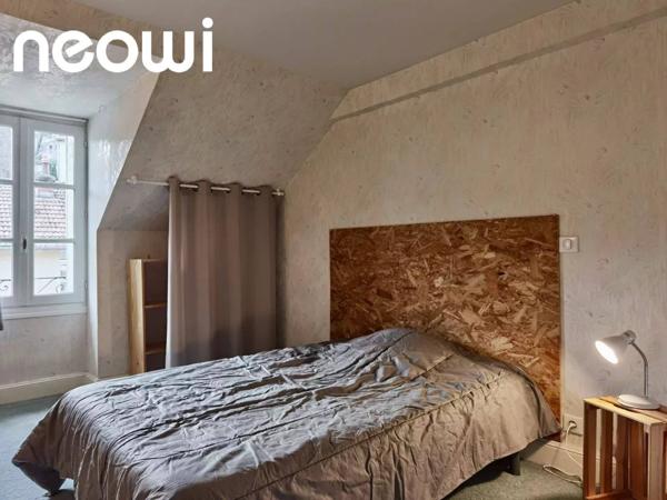 IMMEUBLE en MONOPROPRIÉTÉ -  PROCHE IUT et CENTRE HISTORIQUE