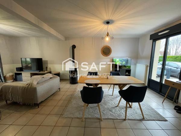 CHATEAU THIERRY , toutes commodités sur place, gare à pied.