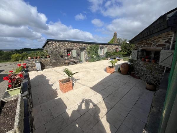 Maison 164 300 € Châteaulin 4 p 63 m² DPE E