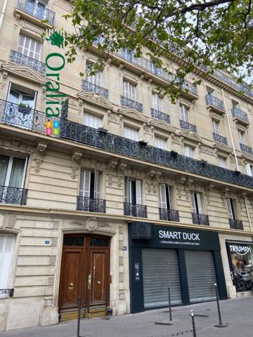 Appartement · Location Paris (75017) 6 pièces · 141m²