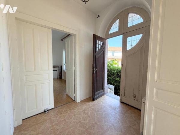 Appartement avec extérieur secteur gare