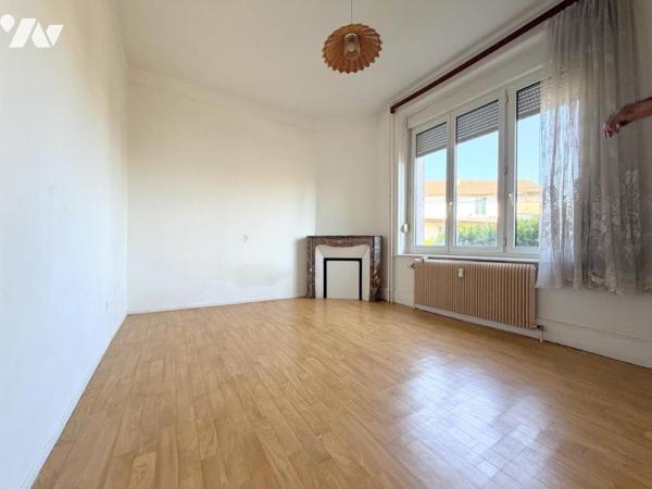 Appartement avec extérieur secteur gare