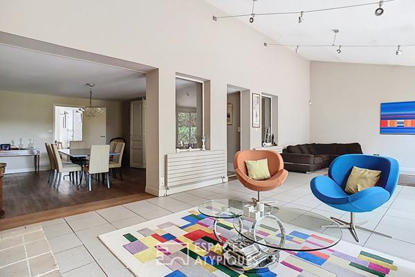 Villa en pierre avec jardin au coeur de Primerose