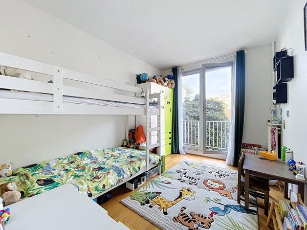 Appartement Croissy sur Seine 4 pièce(s) 87.40 m2 520 000 € **  - Référence  162148