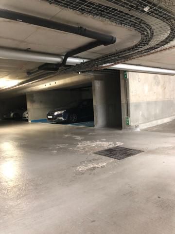 Place de Parking à Créteil