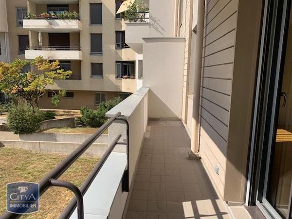 Appartement à louer 5 pièces 127.13m²