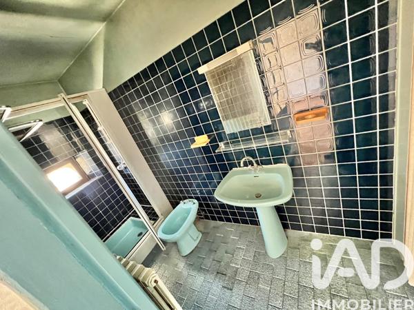 Maison à vendre 10 pièces 259 m² Charroux