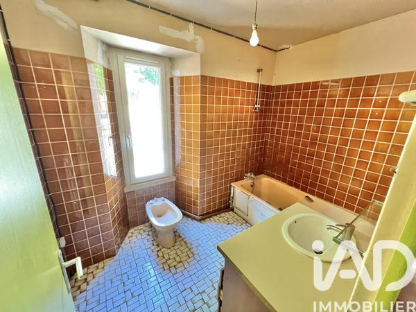 Maison à vendre 10 pièces 259 m² Charroux