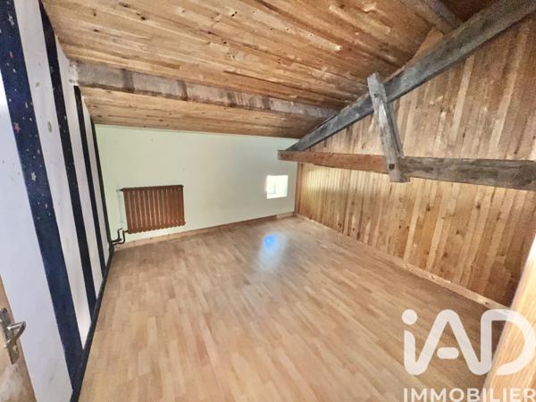 Maison à vendre 10 pièces 259 m² Charroux