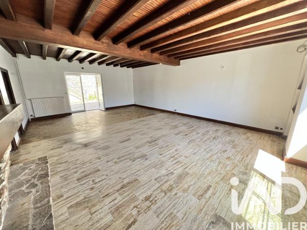 Maison à vendre 10 pièces 259 m² Charroux
