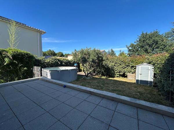 Maison Bezouce 4 pièce(s) 84.50 m2 meublée
