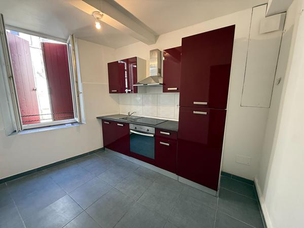 APPARTEMENT PROCHE VILLE DE CARCASSONNE